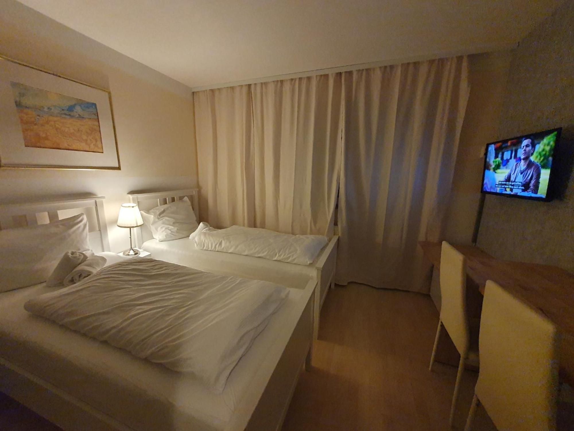 Citypark Hotel Köln Ngoại thất bức ảnh